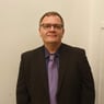 akn123