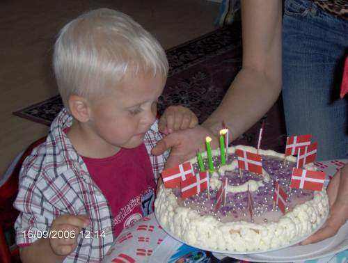 Nicki 3 år