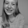 MiaLarsen0403